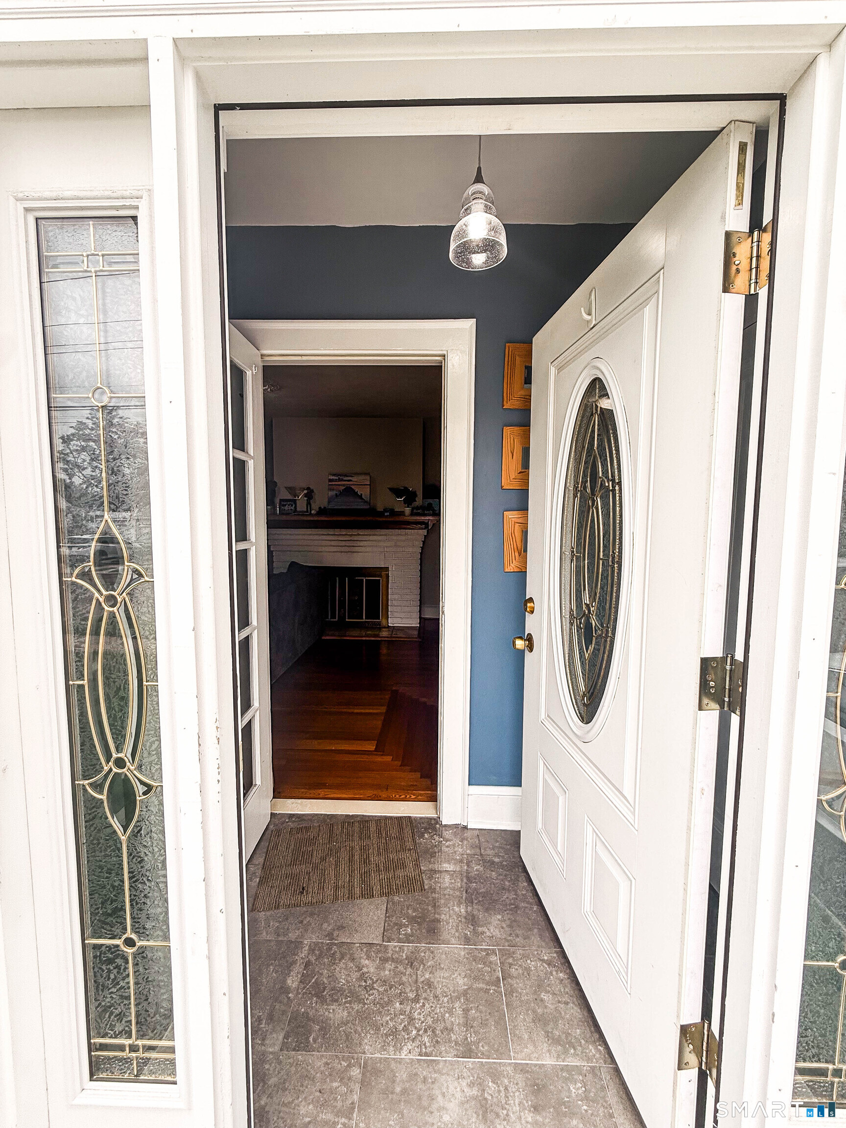 38 Grandview Avenue Hamden, CT 06514 - Photo 9 of 40