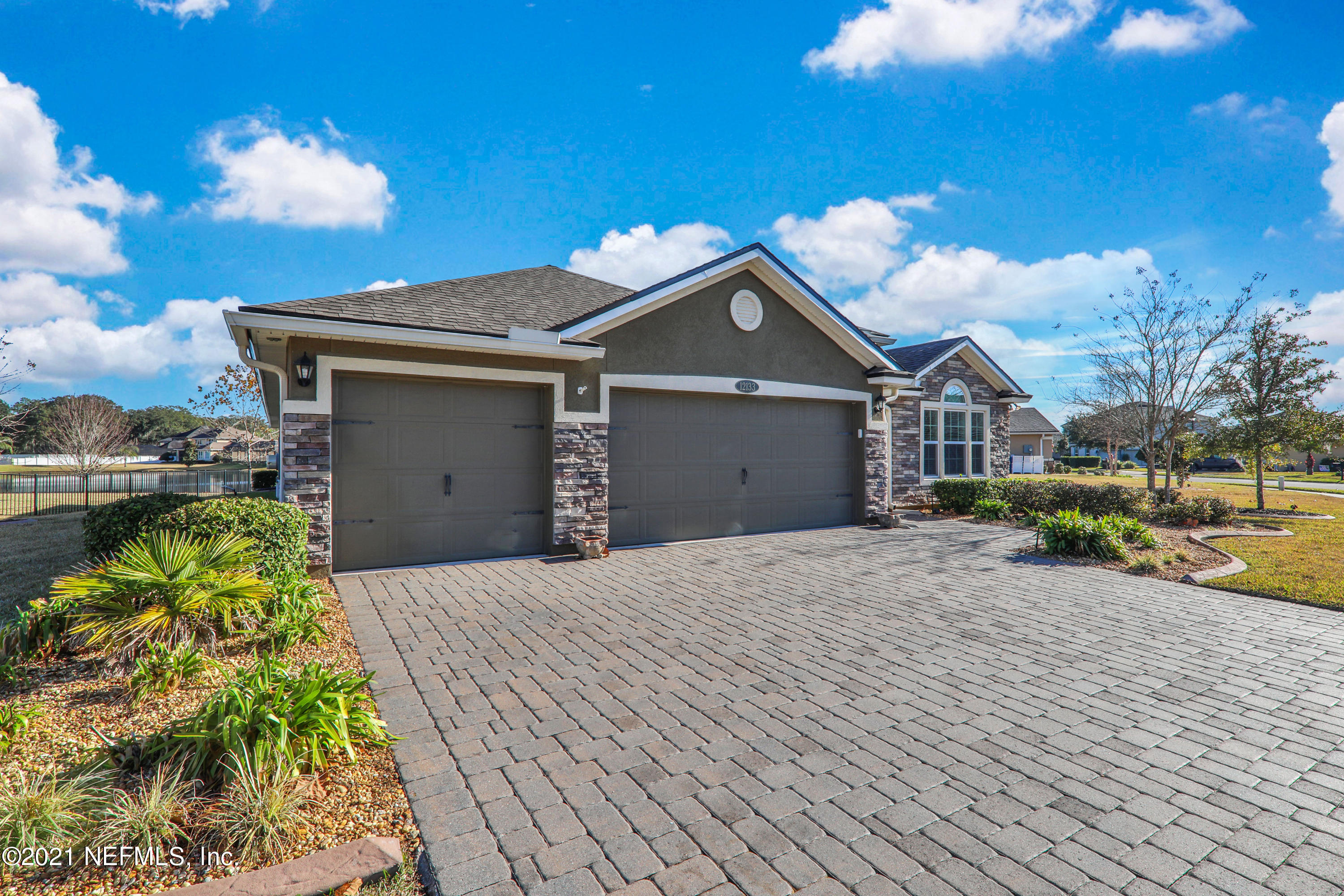 12133 Ridge Crossing Way Jacksonville, FL 32226 - Photo 3 of 56 573A0001