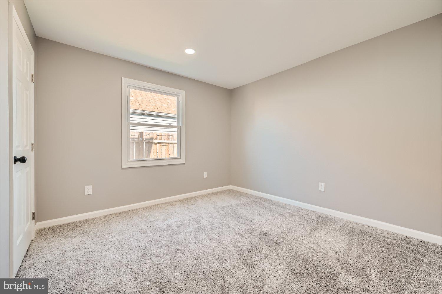 8133 Cornwall Road Dundalk, MD 21222 - Photo 20 of 33