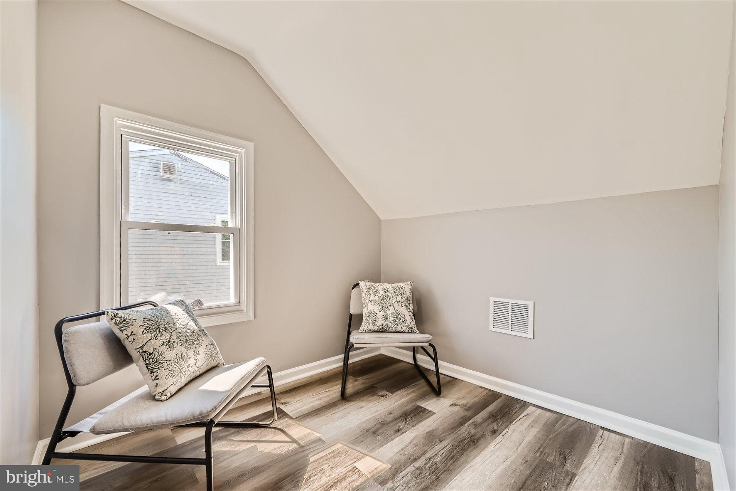 8133 Cornwall Road Dundalk, MD 21222 - Photo 25 of 33