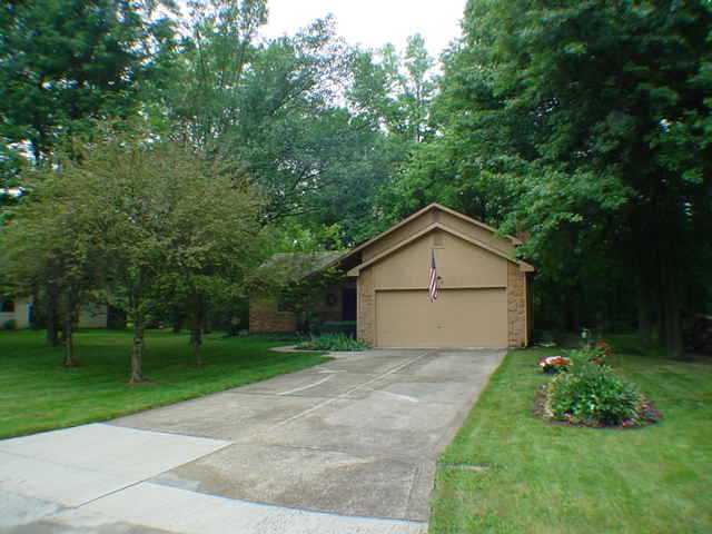 125 Roga Road Reynoldsburg, OH 43068 - Photo 3 of 18 Gallery Image 3