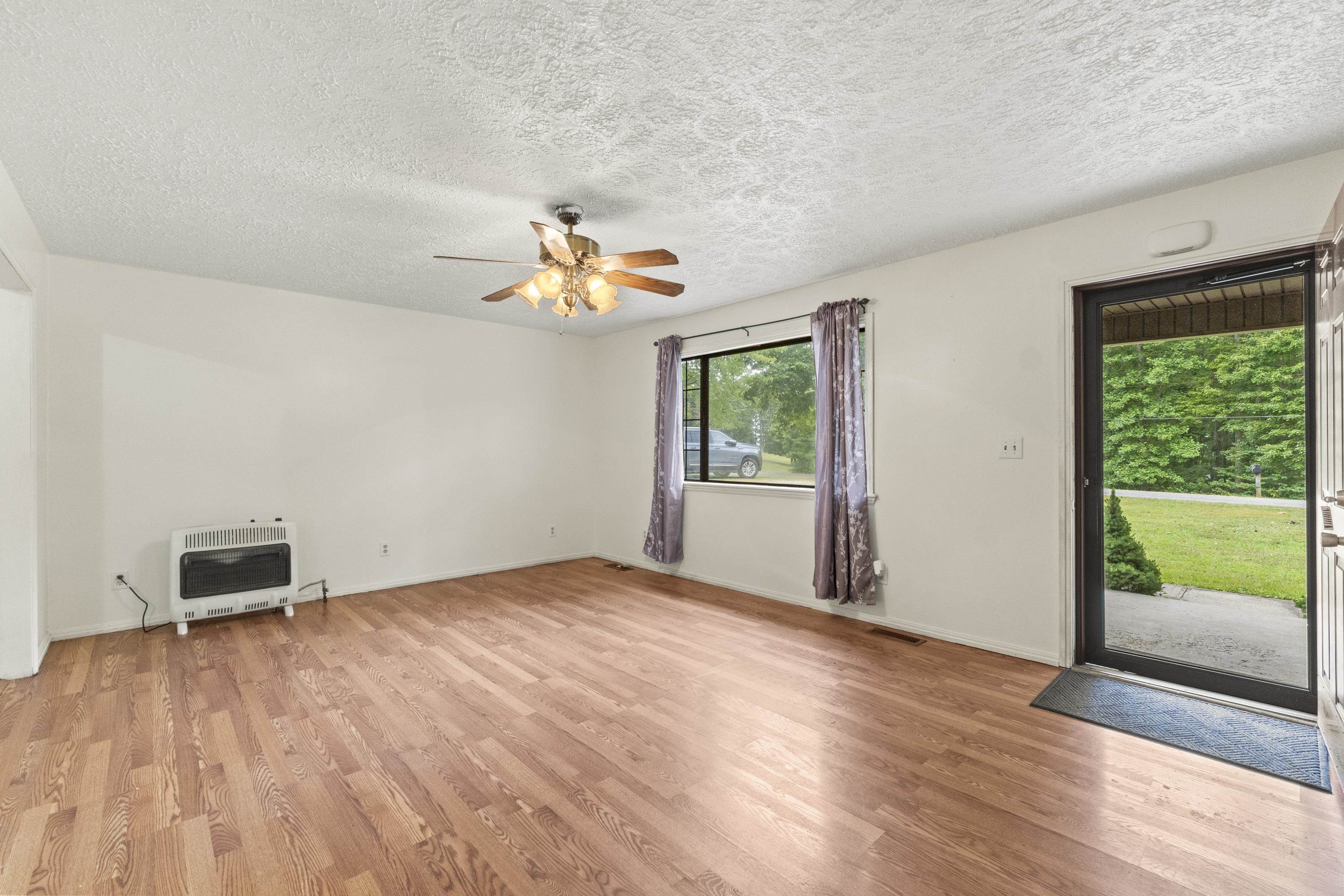 1030 Barker Flats Road Olive Hill, KY 41164 - Photo 8 of 29