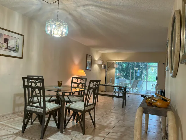 $1,650 | 2700 Southwest 22nd Avenue, Unit 1407, Delray Beach, FL 33445