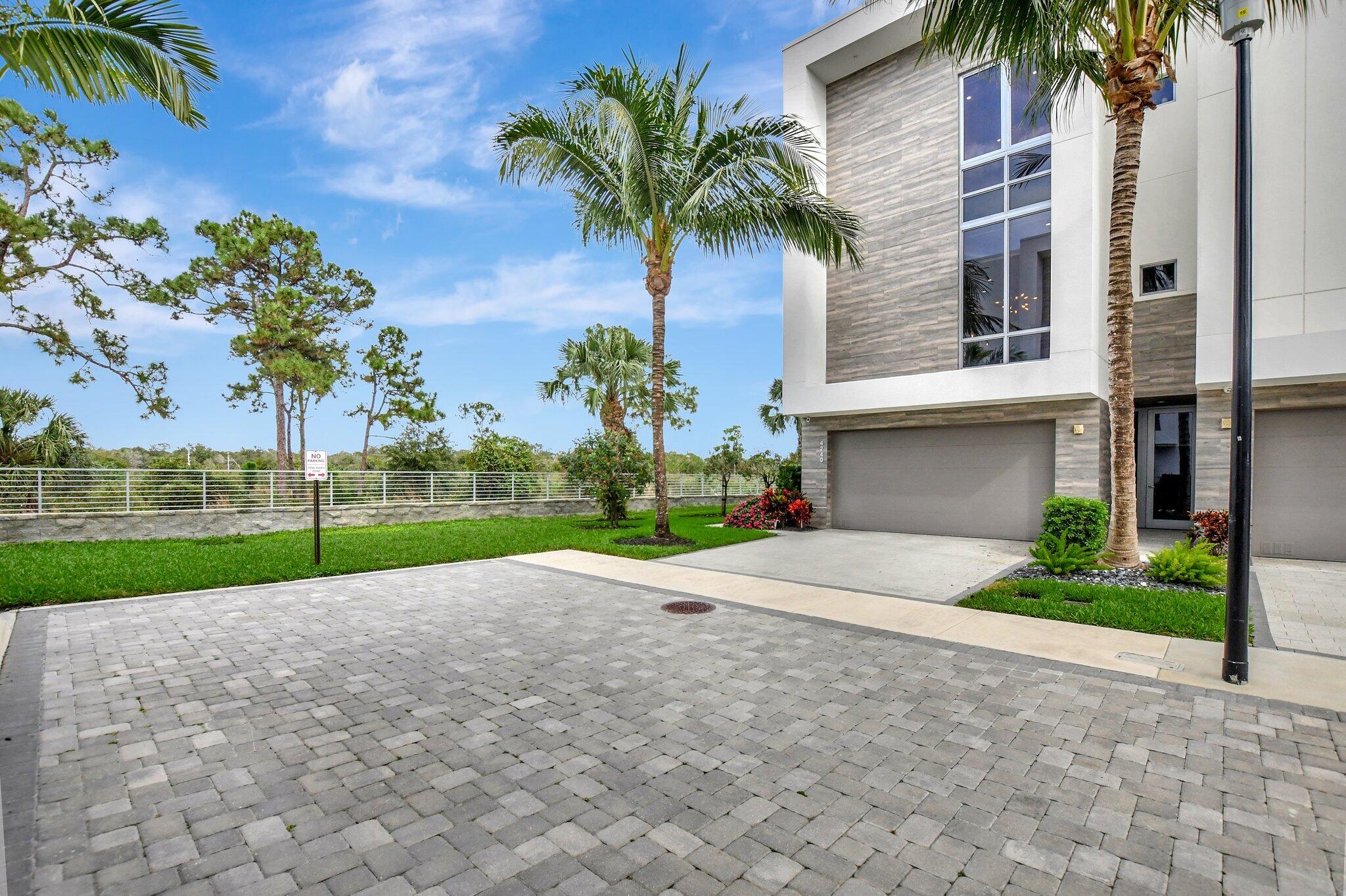 4240 Northwest 17th Avenue Boca Raton, FL 33431 - Photo 2 of 40 3-web-or-mls-DSC_0444