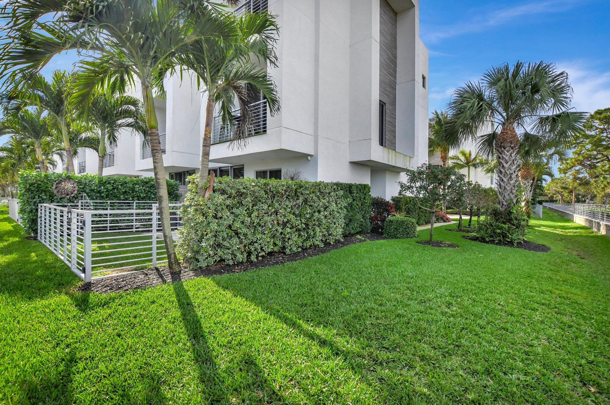 4240 Northwest 17th Avenue Boca Raton, FL 33431 - Photo 35 of 40 57-web-or-mls-DSC_0186