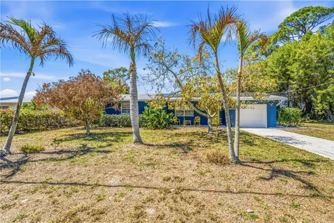 $449,000 | 1202 Southeast Madison Avenue, Stuart, FL 34996