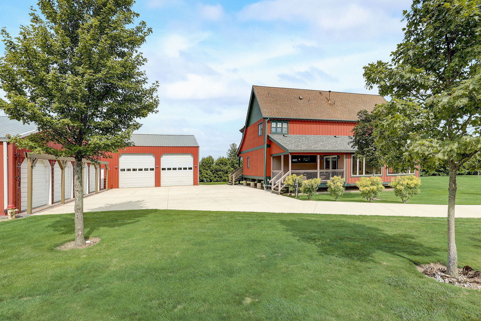4234 East 12000th Road North Peotone, IL 60468 - Photo 3 of 62 a front view of house with yard and trees