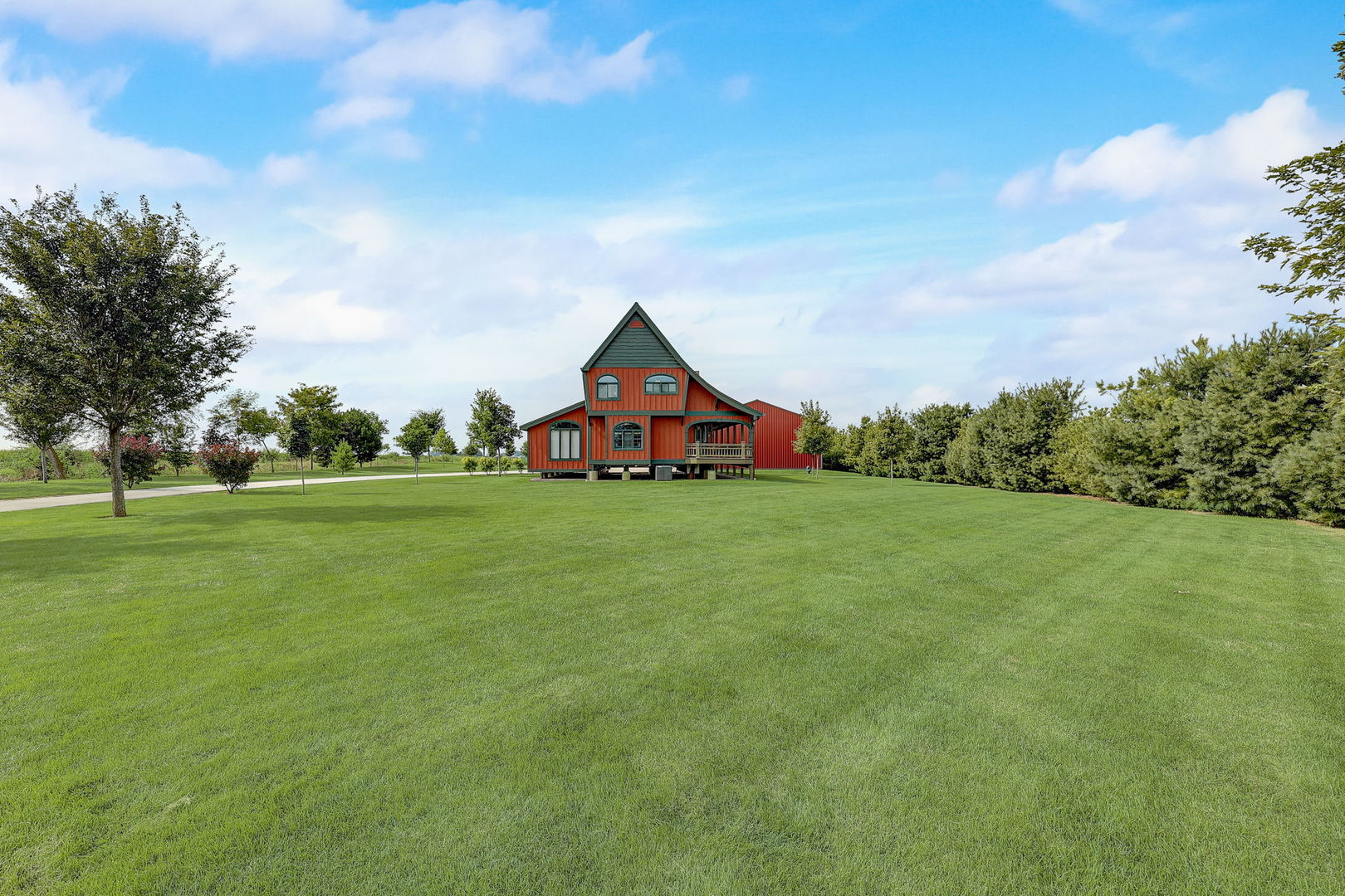 4234 East 12000th Road North Peotone, IL 60468 - Photo 4 of 62 a house view with garden space