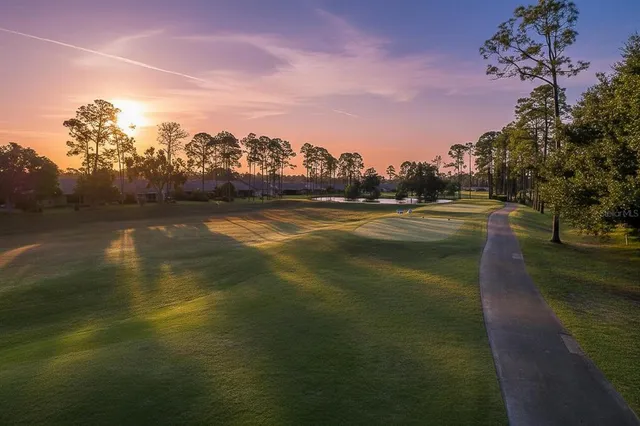 a view of a tennis court