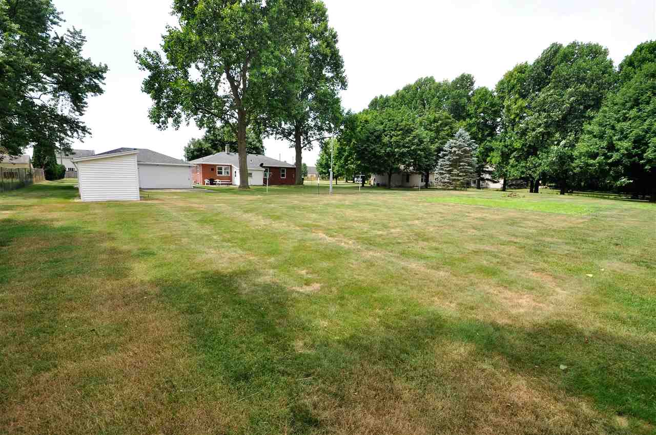 22075 Brick Road South Bend, IN 46628 - Photo 23 of 24 Gallery Image 23