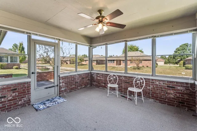 $284,500 | 1030 Woodridge Street, Unit 52, Brownsburg, IN 46112