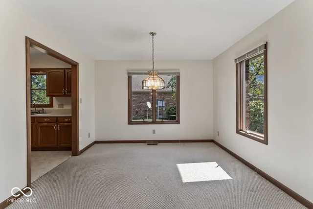 $284,500 | 1030 Woodridge Street, Unit 52, Brownsburg, IN 46112