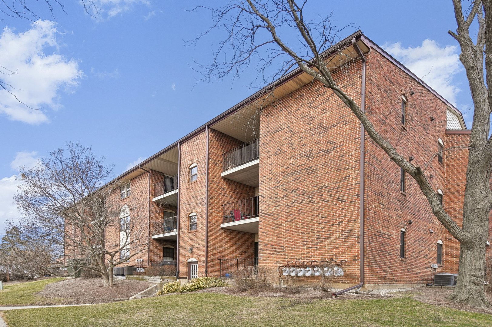 720 Weidner Road, Unit 200 Buffalo Grove, IL 60089 - Photo 14 of 15