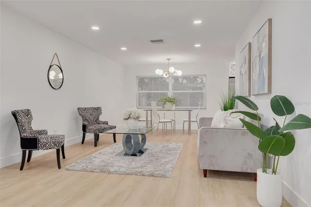 $599,900 | 2235 Willow Tree Trail, Clearwater, FL 33763