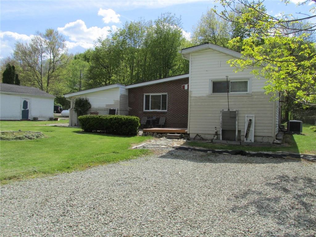 159 Cummings Road Acme, PA 15610 - Photo 10 of 22