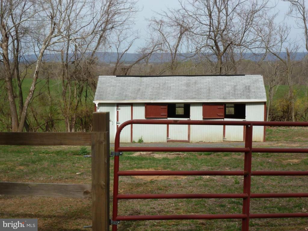 3580 Lander Road Jefferson, MD 21755 - Photo 21 of 30 Two stall horse stable w/tack room