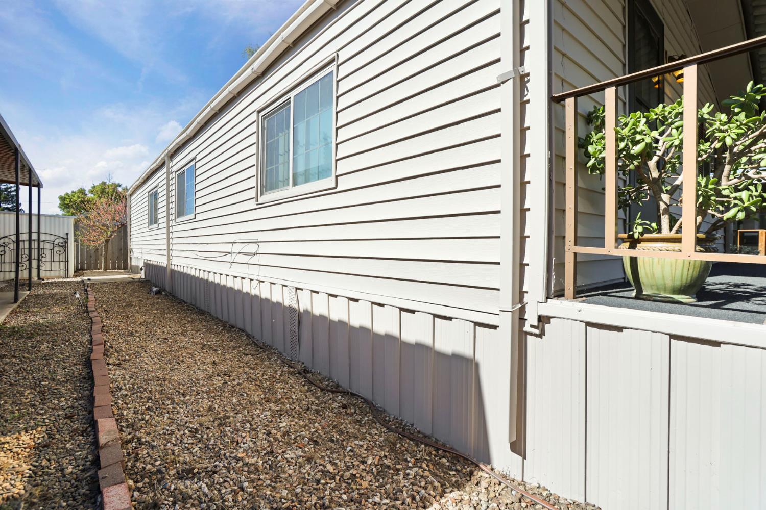 19 Rio Vista Drive Lodi, CA 95240 - Photo 6 of 34