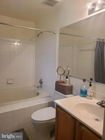 $2,400 | 6602 Lake Park Drive, Unit T2, Greenbelt, MD 20770