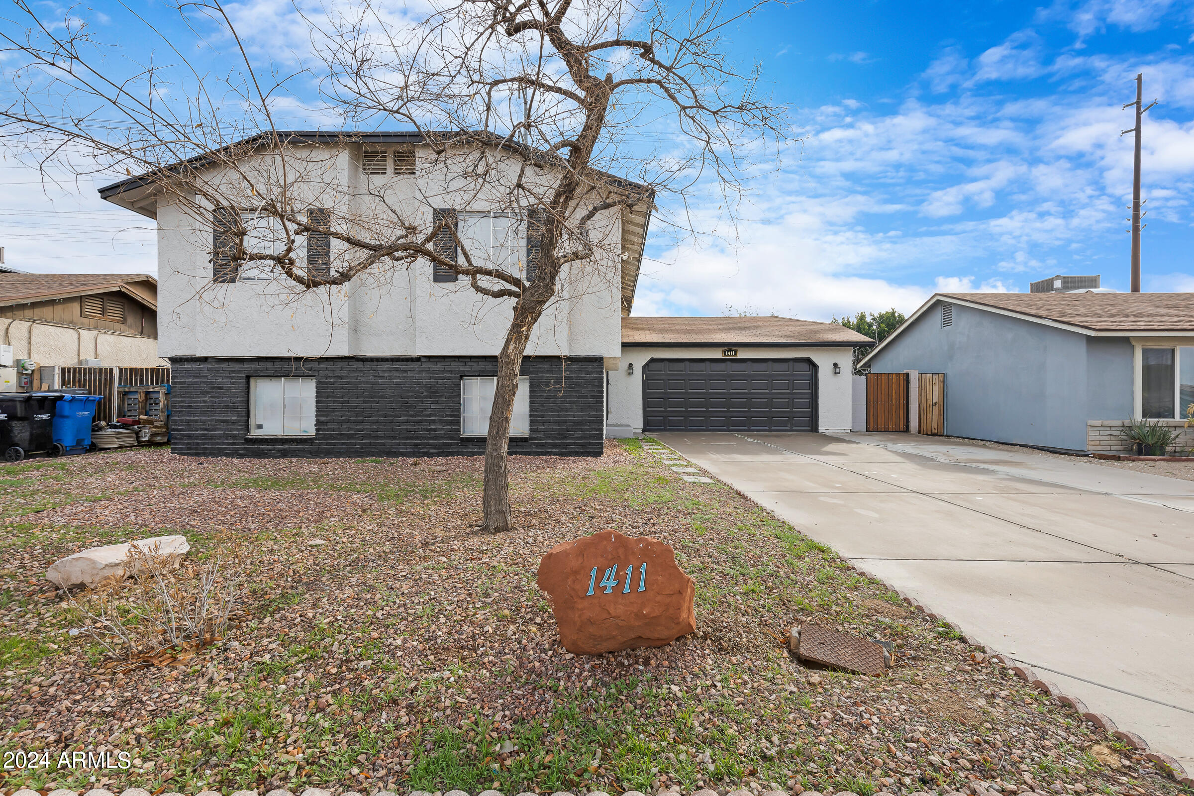 1411 East Fremont Road Phoenix, AZ 85042 - Photo 2 of 24 1411 E Fremont Rd-2