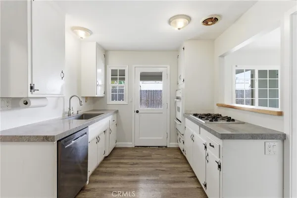 $1,875,000 | 186 Buoy Street, Costa Mesa, CA 92627