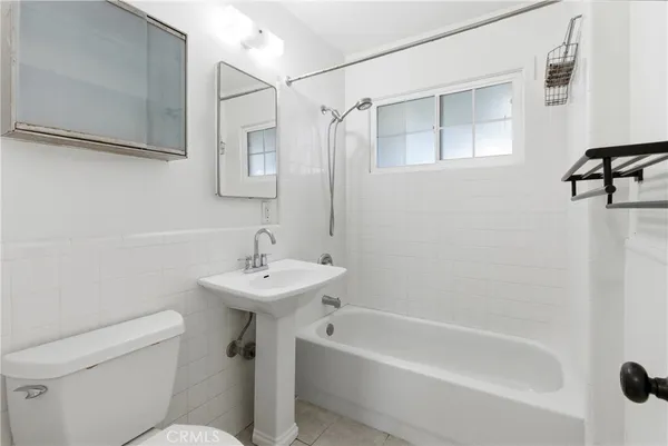 $1,875,000 | 186 Buoy Street, Costa Mesa, CA 92627