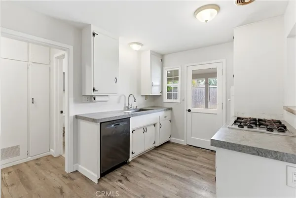 $1,875,000 | 186 Buoy Street, Costa Mesa, CA 92627