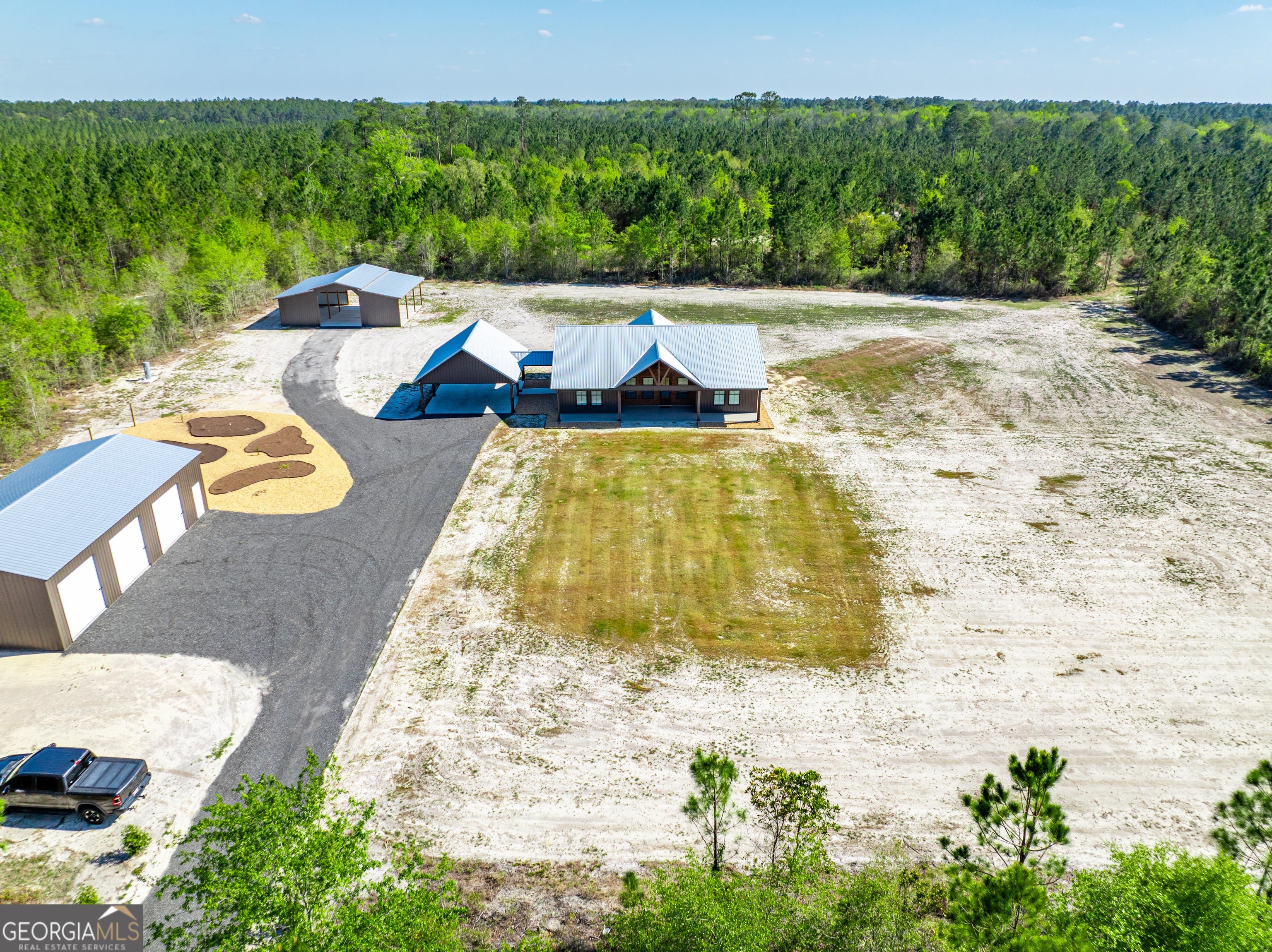 4701 Riggins Road Blackshear, GA 31516 - Photo 5 of 59