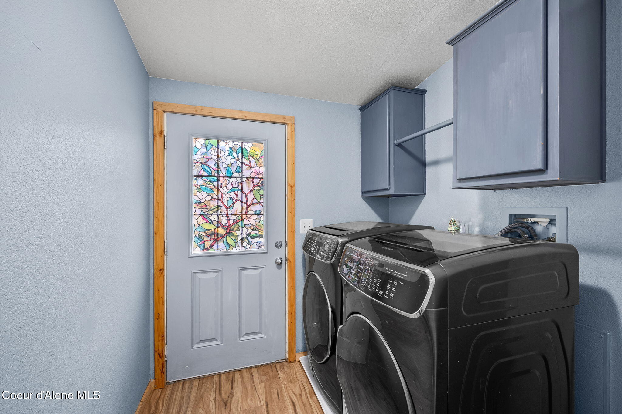 319 Crystal Creek Road Fernwood, ID 83830 - Photo 23 of 42 Mud Room & Laundry