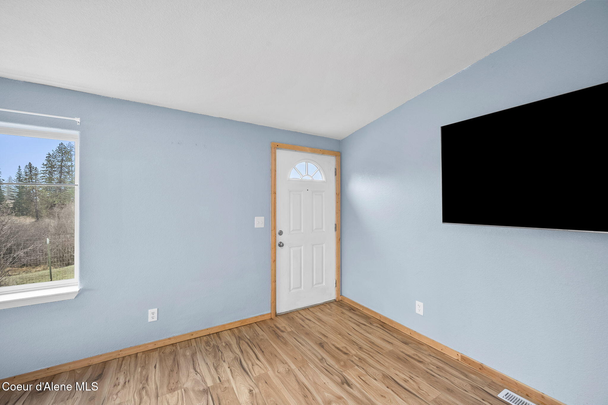 319 Crystal Creek Road Fernwood, ID 83830 - Photo 41 of 42 Front ENtry