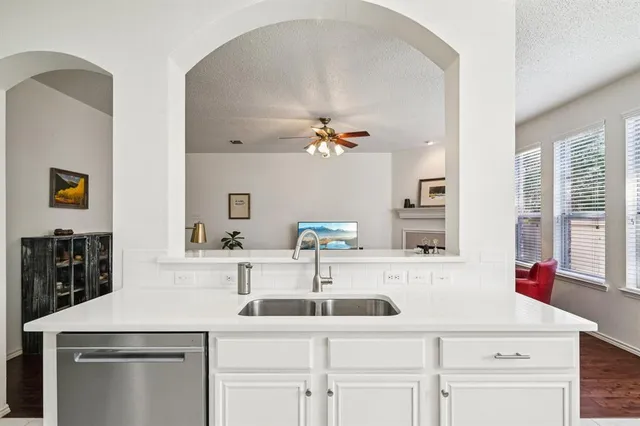 $410,000 | 5118 Royal Bay Drive, Rowlett, TX 75089