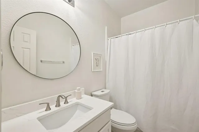 $410,000 | 5118 Royal Bay Drive, Rowlett, TX 75089