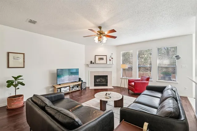 $410,000 | 5118 Royal Bay Drive, Rowlett, TX 75089