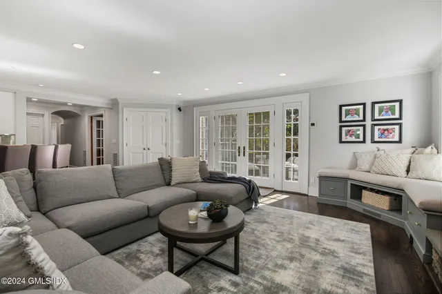 $19,000 | 49 Grosset Road, Riverside, CT 06878