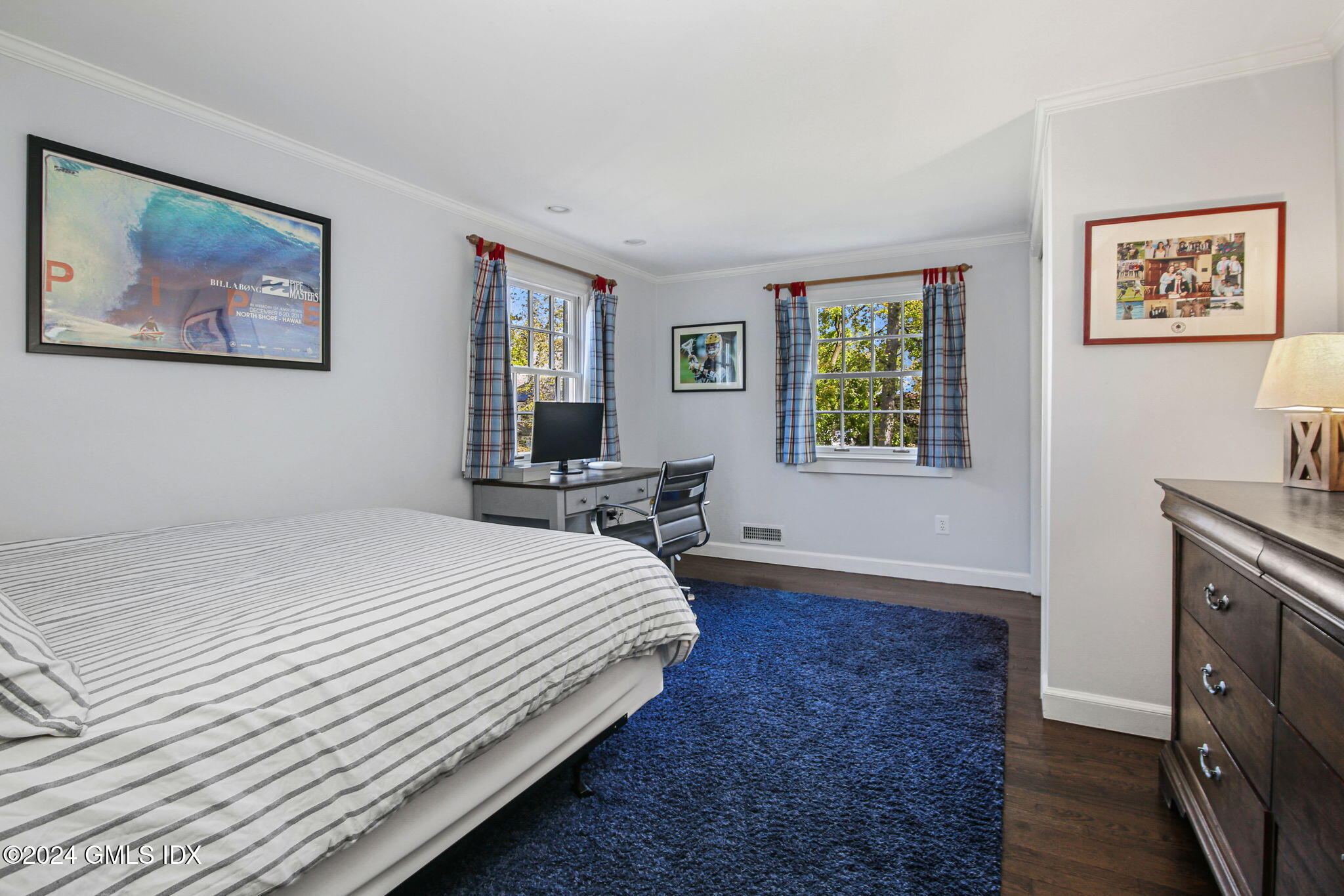 49 Grosset Road Riverside, CT 06878 - Photo 32 of 41 a bed room with a bed and a tv