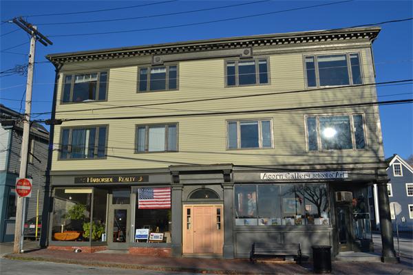 72 Front Street, Unit 2 Marblehead, MA 01945 - Photo 2 of 4