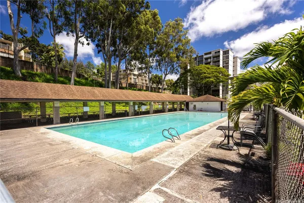 $427,000 | 95-2055 Waikalani Place, Unit B105, Mililani, HI 96789