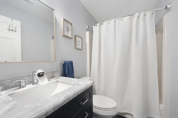 $499,999 | 2322 Pagosa Springs Drive, Aurora, IL 60503