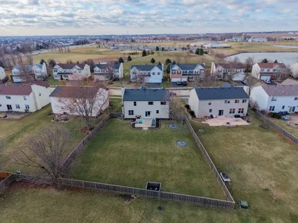 $550,000 | 2322 Pagosa Springs Drive, Aurora, IL 60503