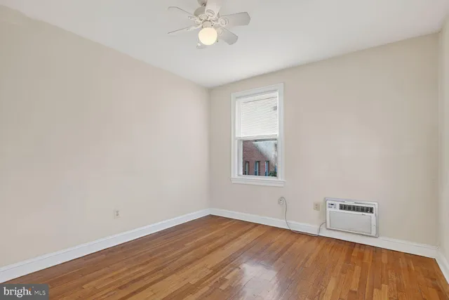 $2,195 | 1820 Swann Street Northwest, Unit 303, Washington, DC 20009