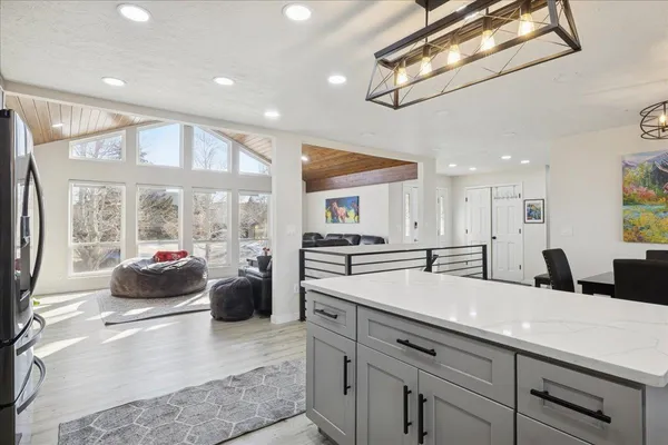 $564,900 | 104 Evans Lane, Evanston, WY 82930