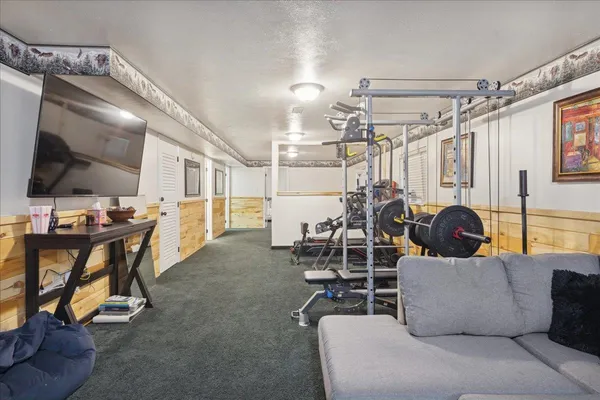 $564,900 | 104 Evans Lane, Evanston, WY 82930