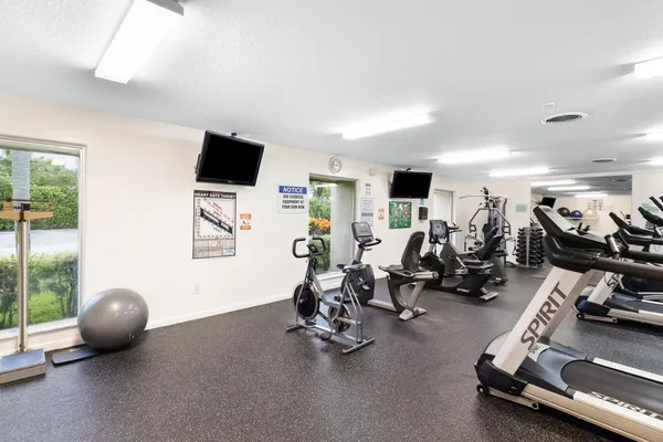 $2,500 | 3 Abbey Lane, Unit 102, Delray Beach, FL 33446