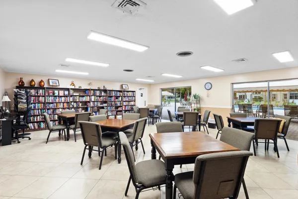 $2,500 | 3 Abbey Lane, Unit 102, Delray Beach, FL 33446