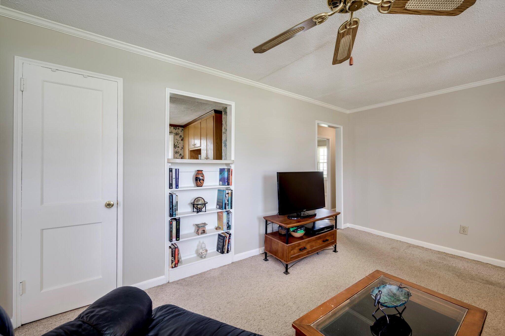 929 Bluebird Road Augusta, GA 30904 - Photo 7 of 25 07-007-