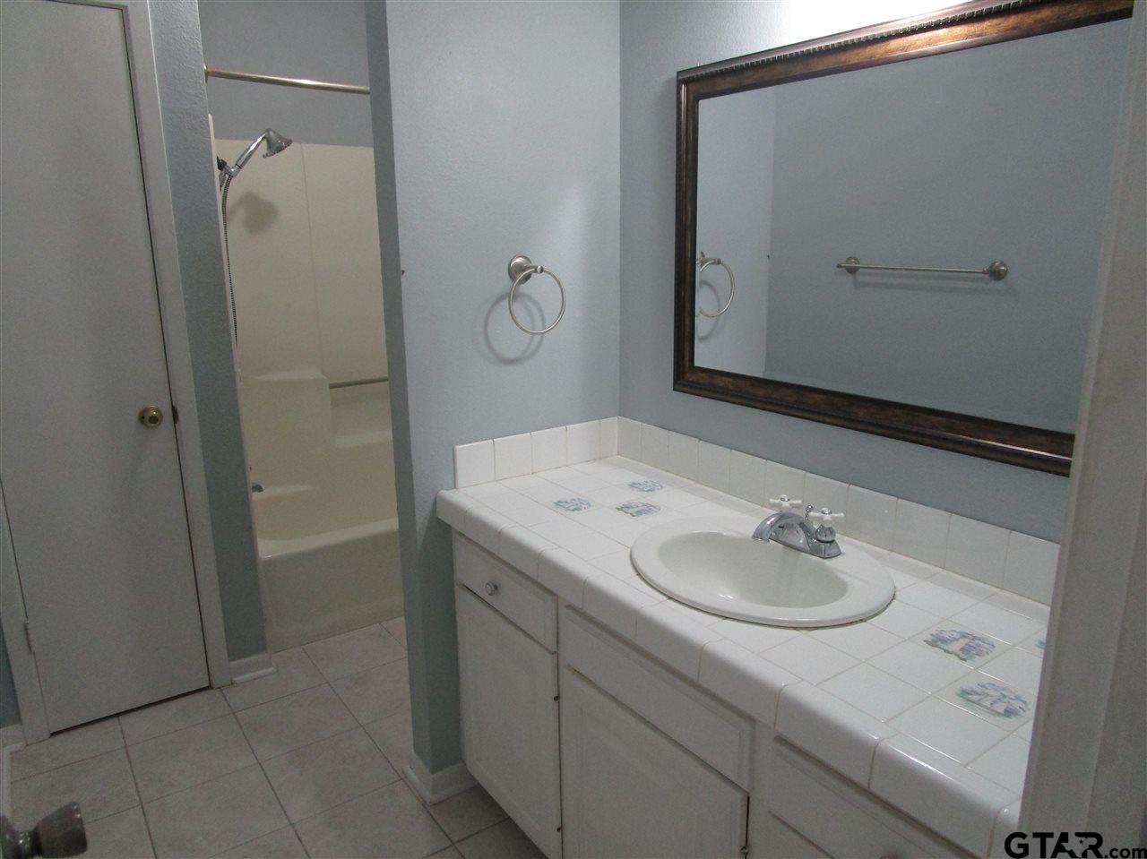 6027 Whispering Lane Tyler, TX 75707 - Photo 14 of 29