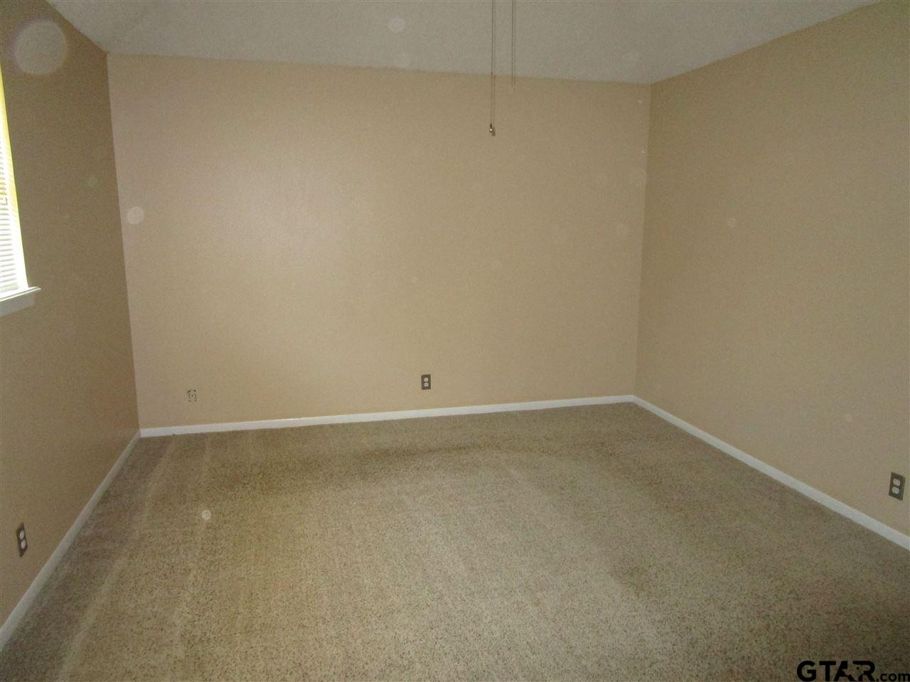 6027 Whispering Lane Tyler, TX 75707 - Photo 17 of 29