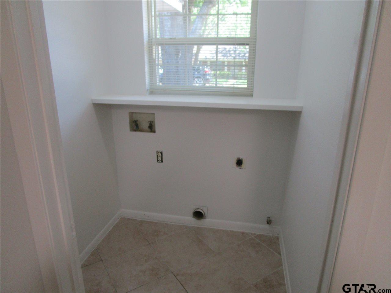 6027 Whispering Lane Tyler, TX 75707 - Photo 10 of 29