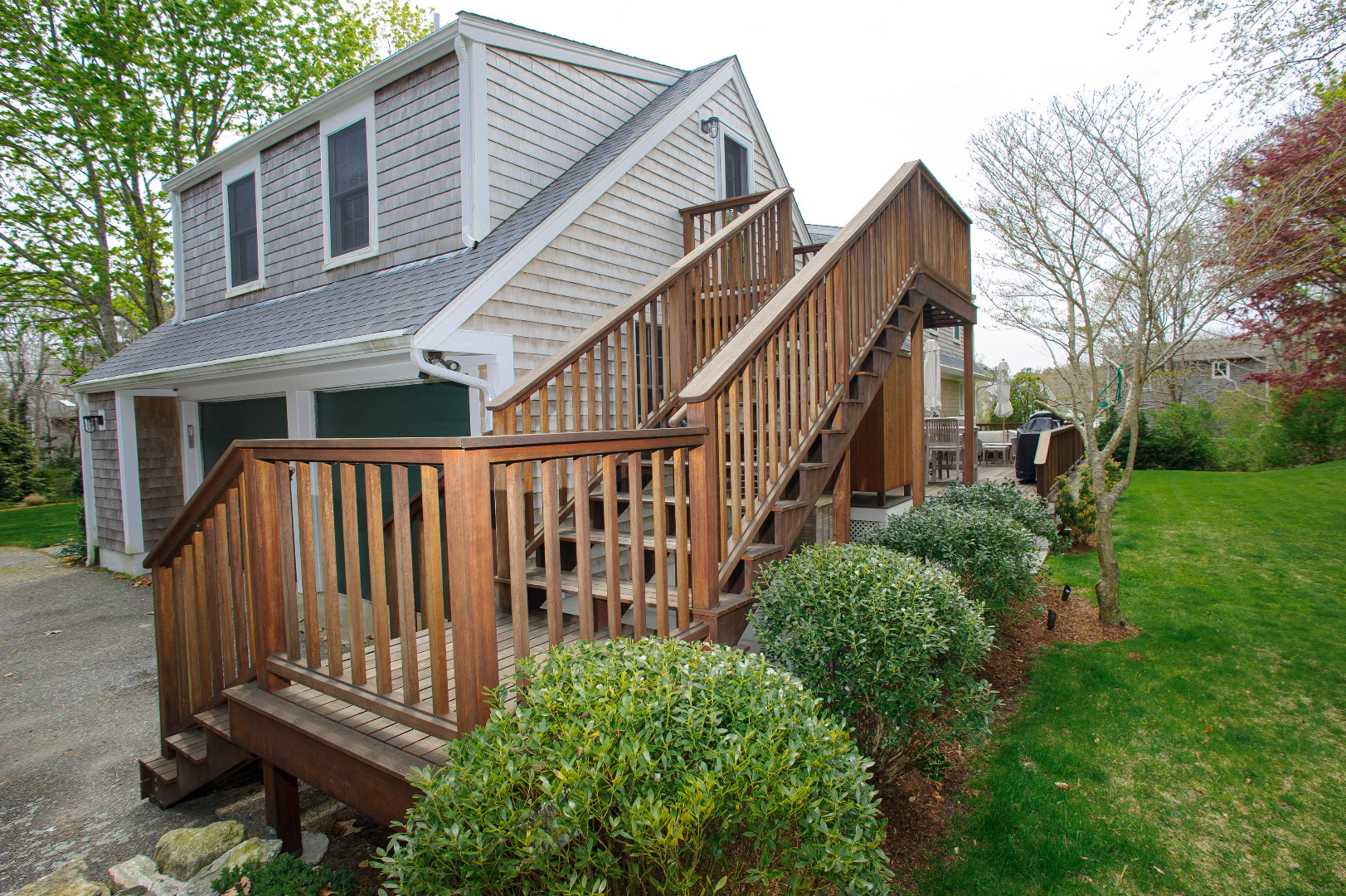 31 North Street Edgartown, MA 02539 - Photo 9 of 49 a view of a house with backyard and porch