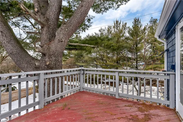 $2,200 | 24 Whipple Avenue, Unit 2, North Providence, RI 02911