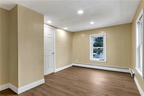 $2,200 | 24 Whipple Avenue, Unit 2, North Providence, RI 02911